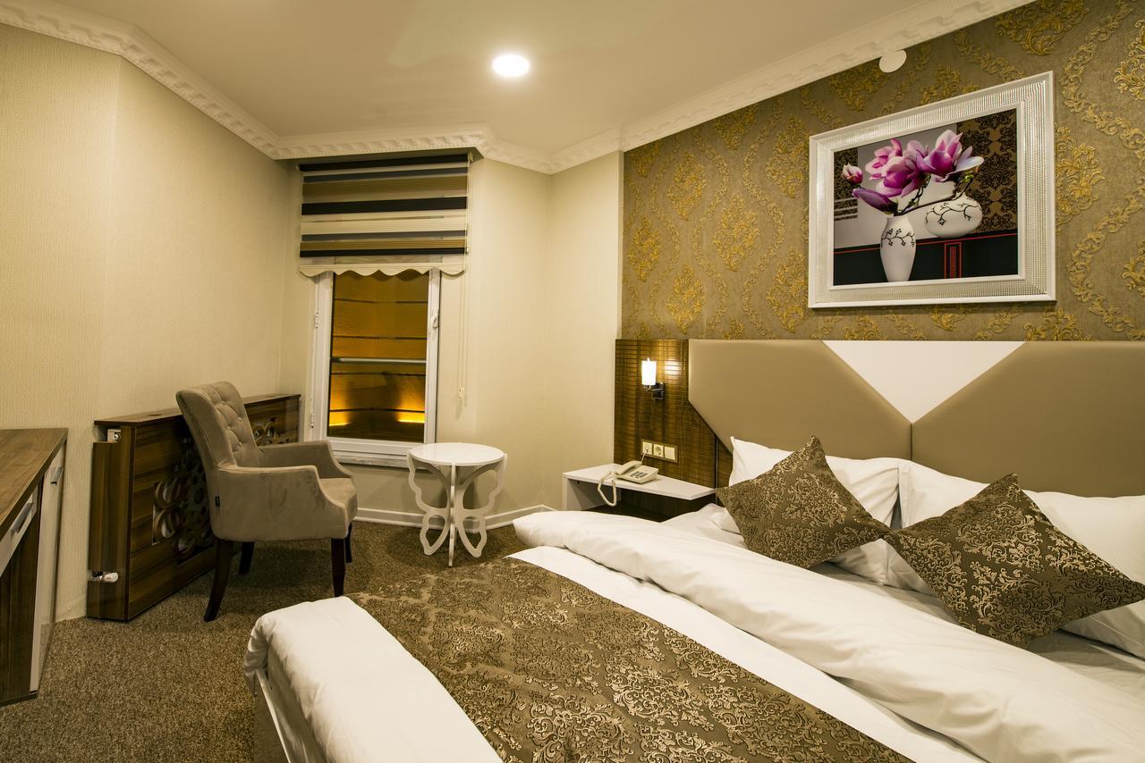 Kars-I Si̇Ri̇N Otel Buitenkant foto