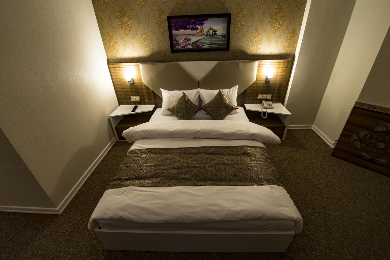Kars-I Si̇Ri̇N Otel Buitenkant foto