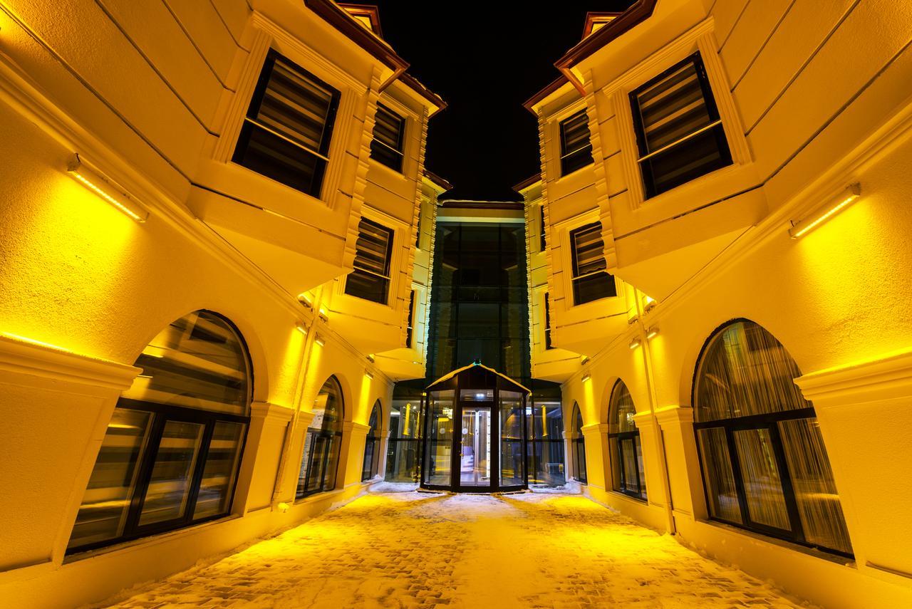 Kars-I Si̇Ri̇N Otel Buitenkant foto